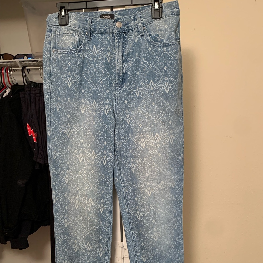 Women’s Simple Society Jeans
